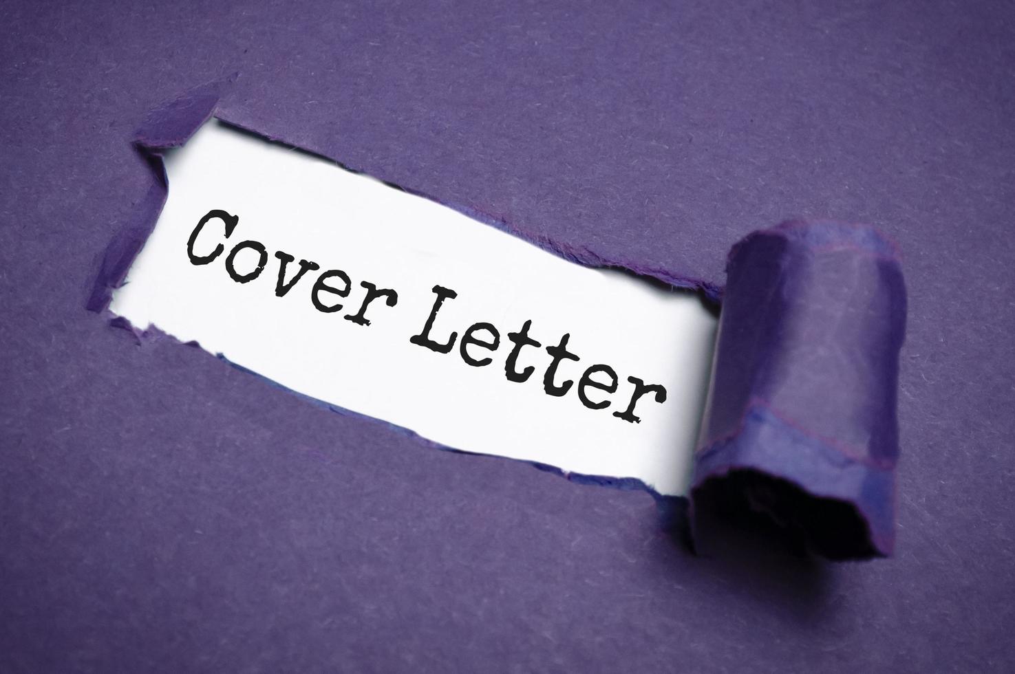 Enhancing Your Job Application: The Impact of Cover Letter Images